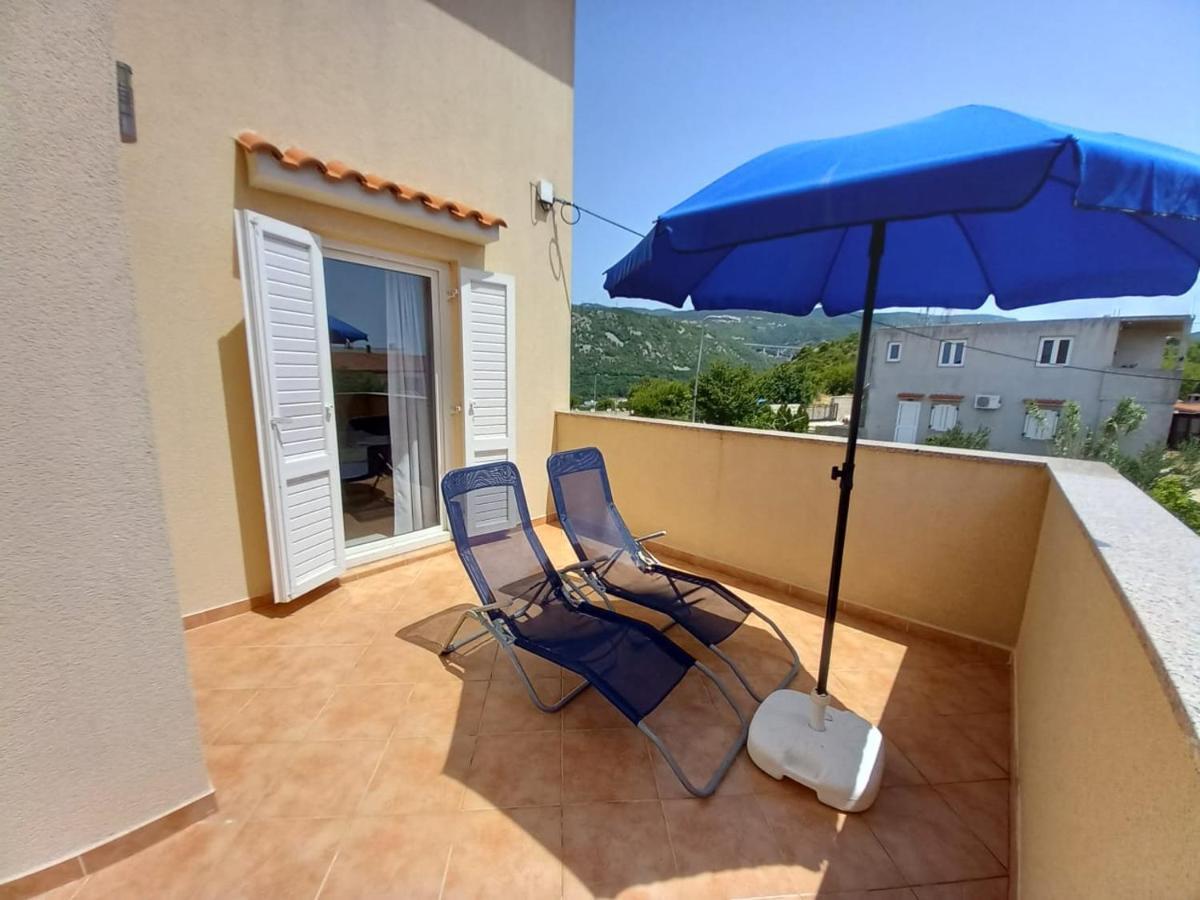 Apartman Felice Kraljevica Exteriör bild