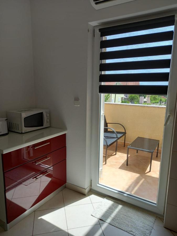 Apartman Felice Kraljevica Exteriör bild